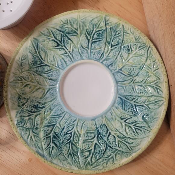 Nordstrom Italy Majolica Covered Daisy Tea Mug Set w/ Insert, Saucer and Lid - Picture 8 of 11